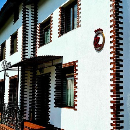 Pensiunea Platinum Târgu Jiu Exterior foto